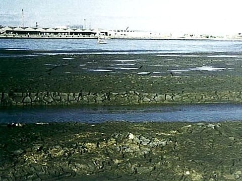 軟弱地盤の安定に